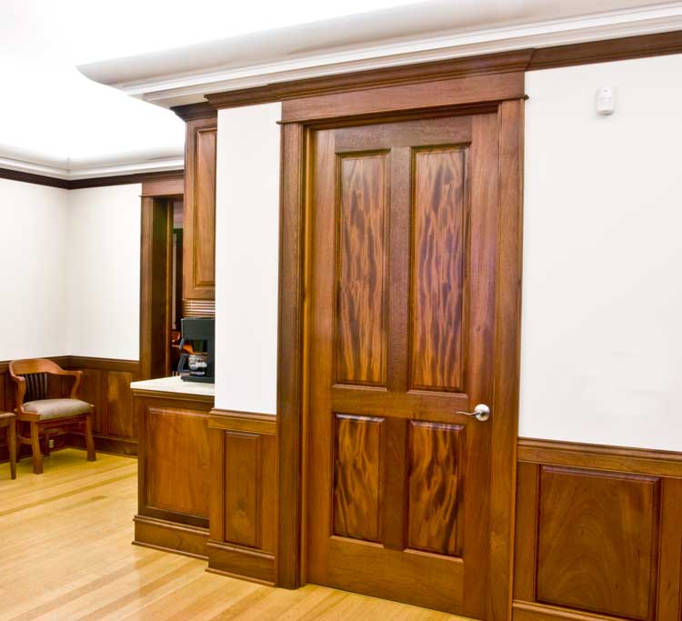 One of my favorite doors, this ribbon grained mahogany surely looks like flames and always draws my eye.